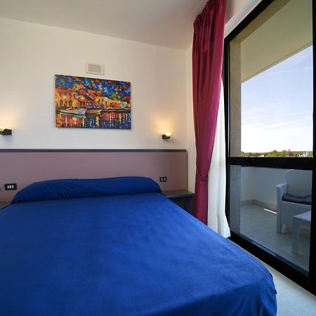 Hotel Club Clorinda Nuova Gestione 2024 Paestum Eksteriør billede