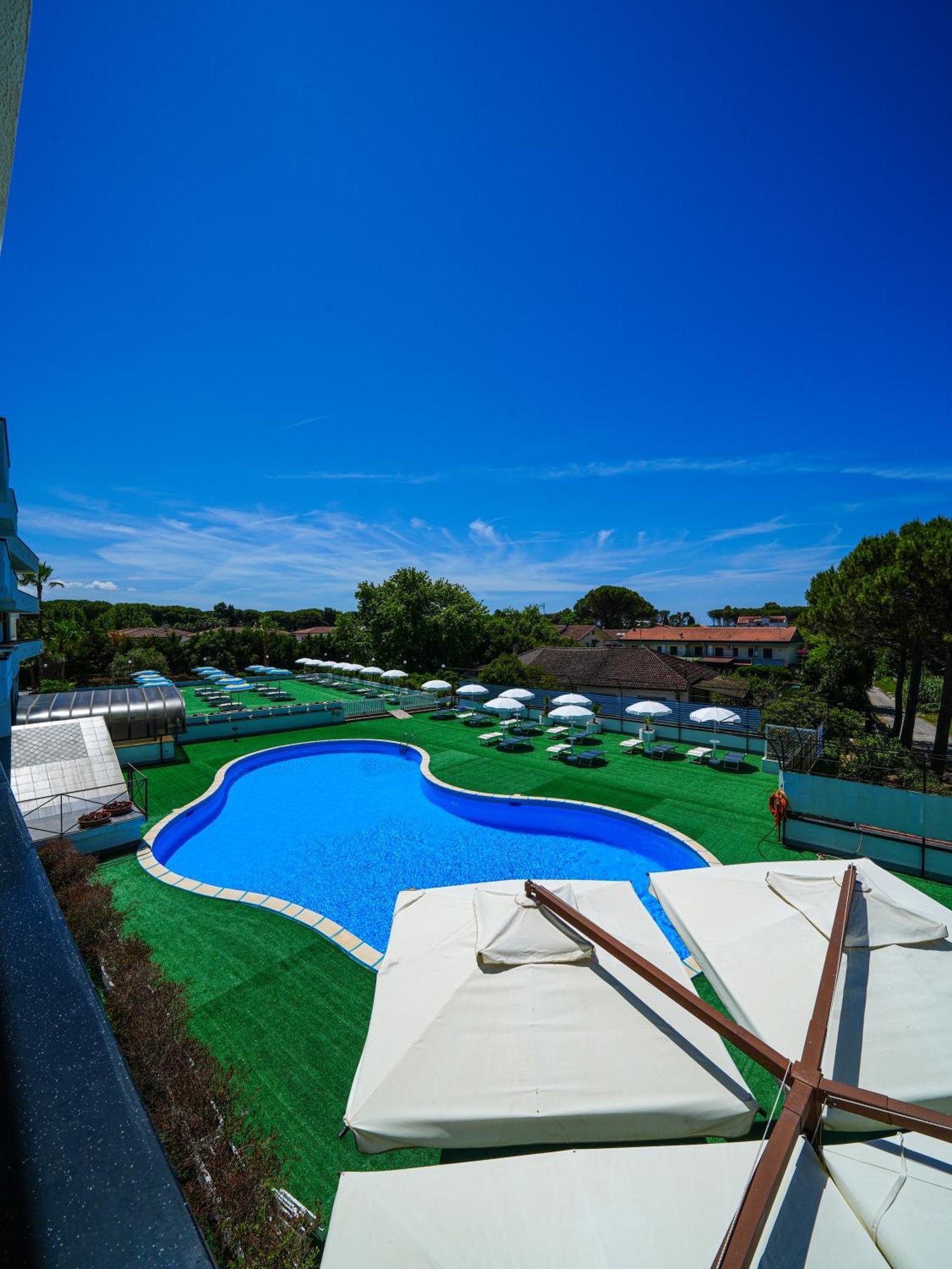 Hotel Club Clorinda Nuova Gestione 2024 Paestum Eksteriør billede