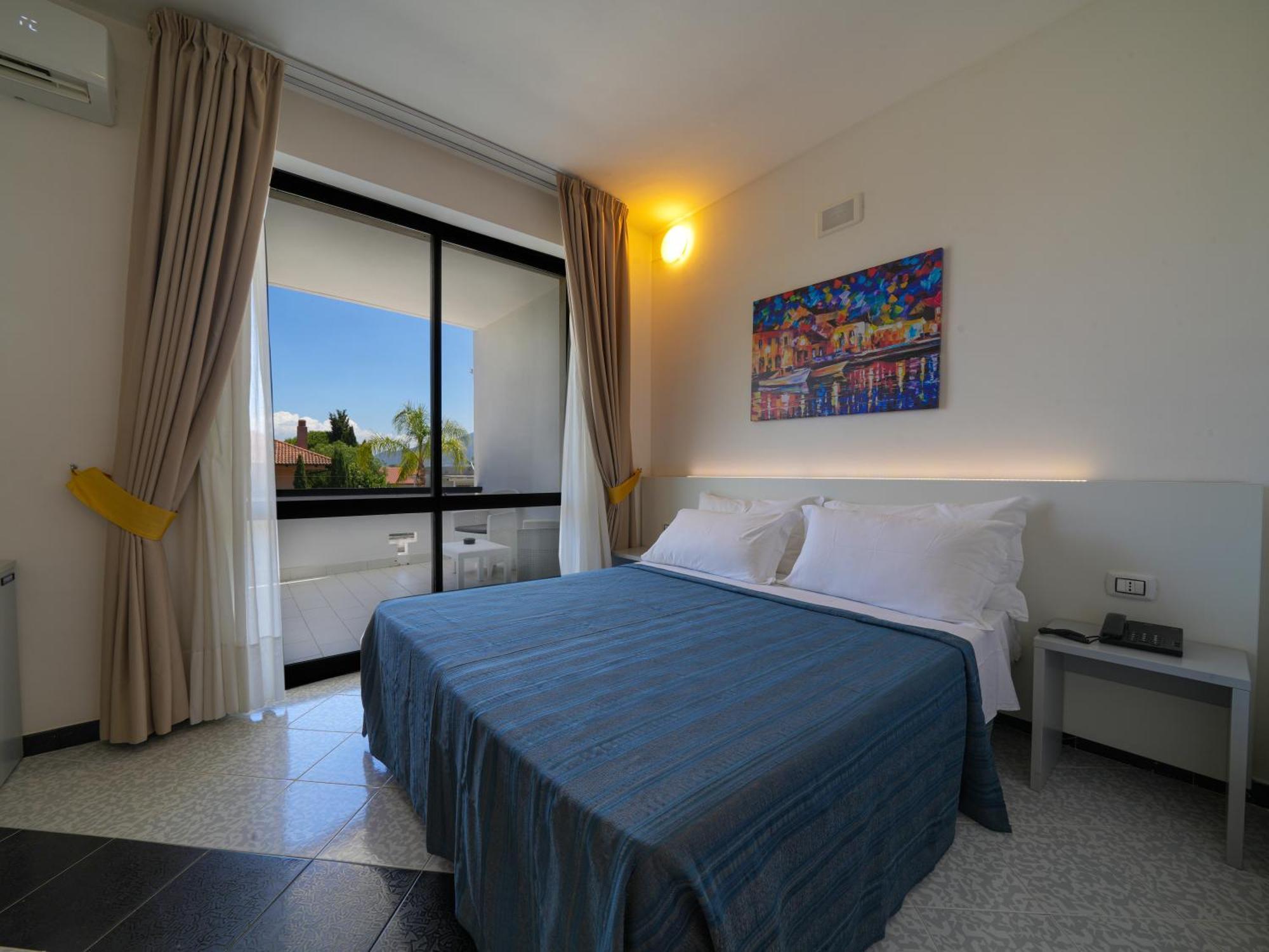 Hotel Club Clorinda Nuova Gestione 2024 Paestum Eksteriør billede