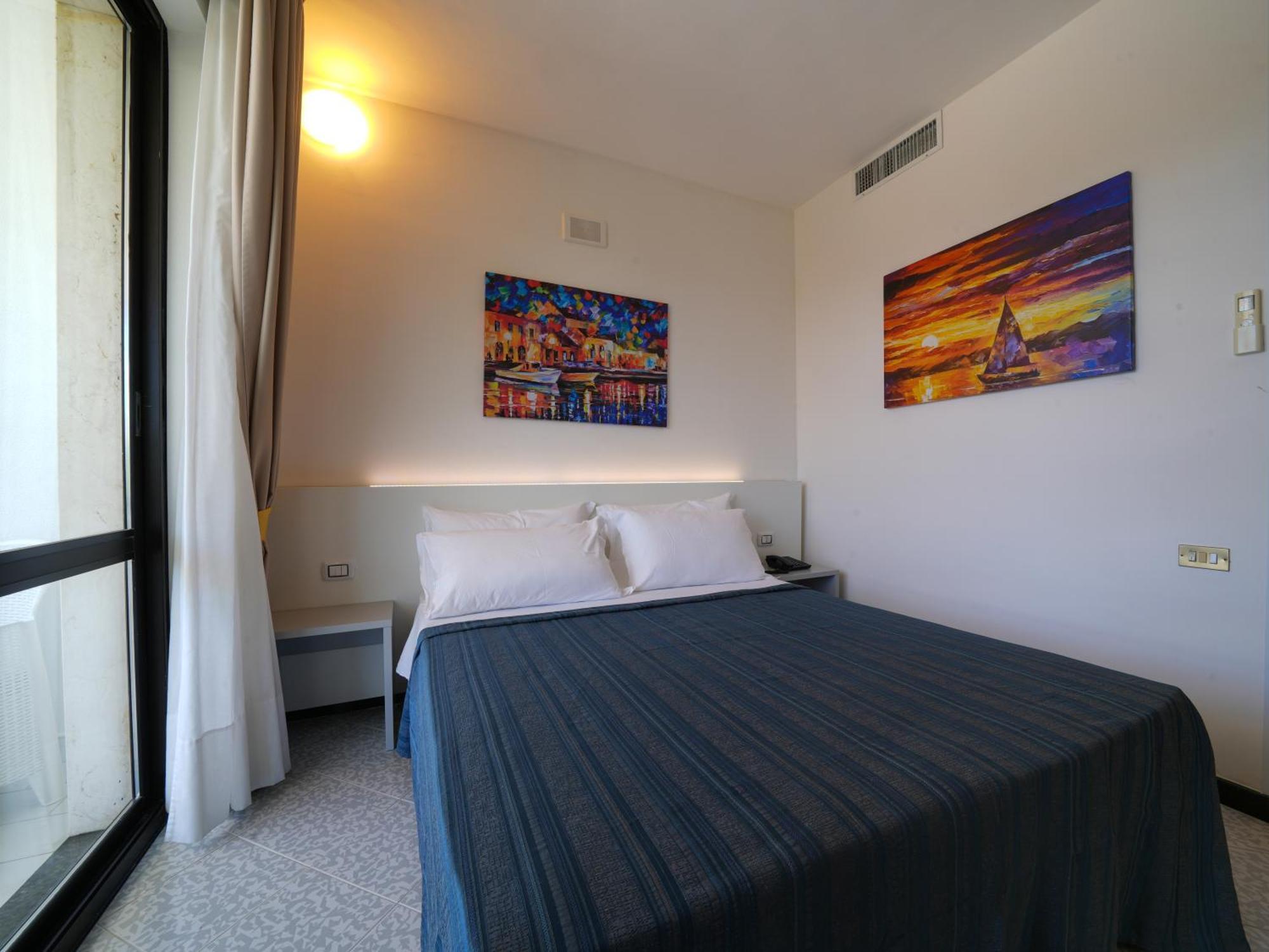 Hotel Club Clorinda Nuova Gestione 2024 Paestum Eksteriør billede