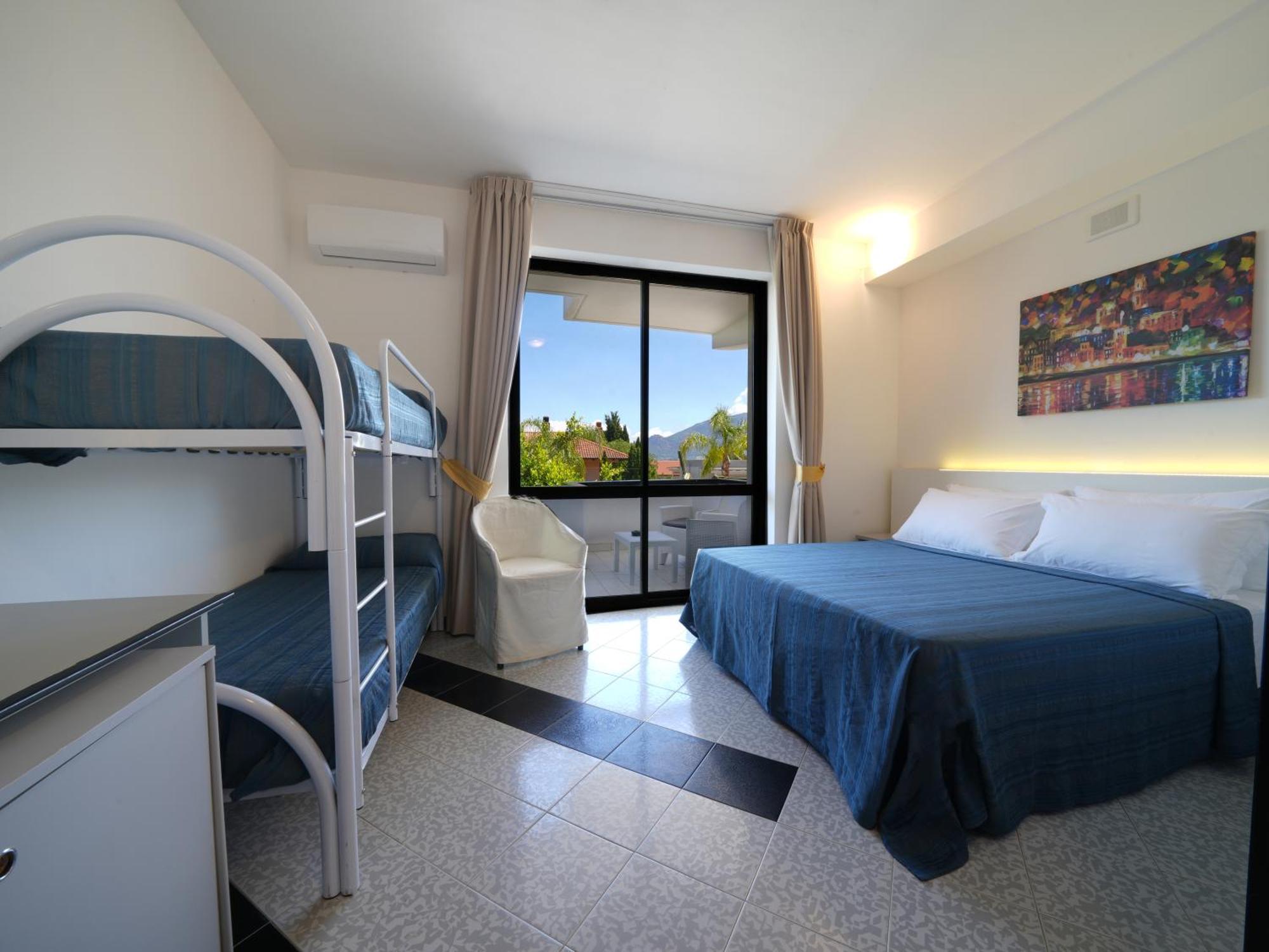 Hotel Club Clorinda Nuova Gestione 2024 Paestum Eksteriør billede